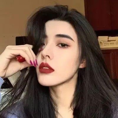 她与她的平行海